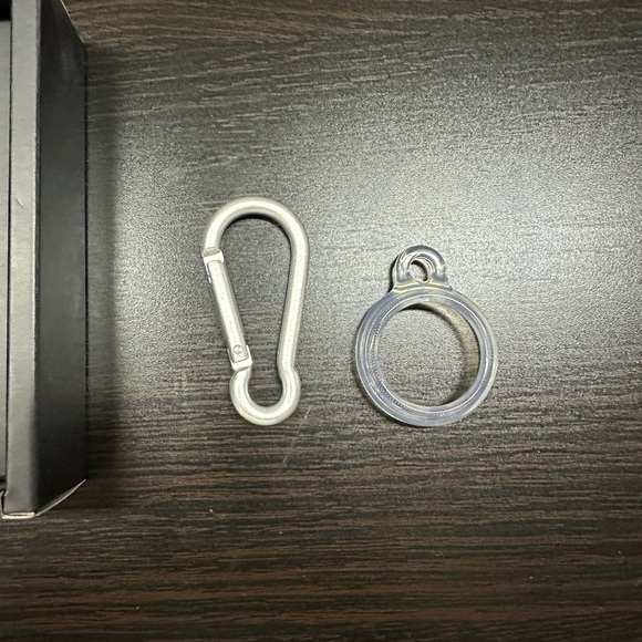 Tech21 Evo Clear Case For AirTag (Two Pack) - Picture 16 of 16